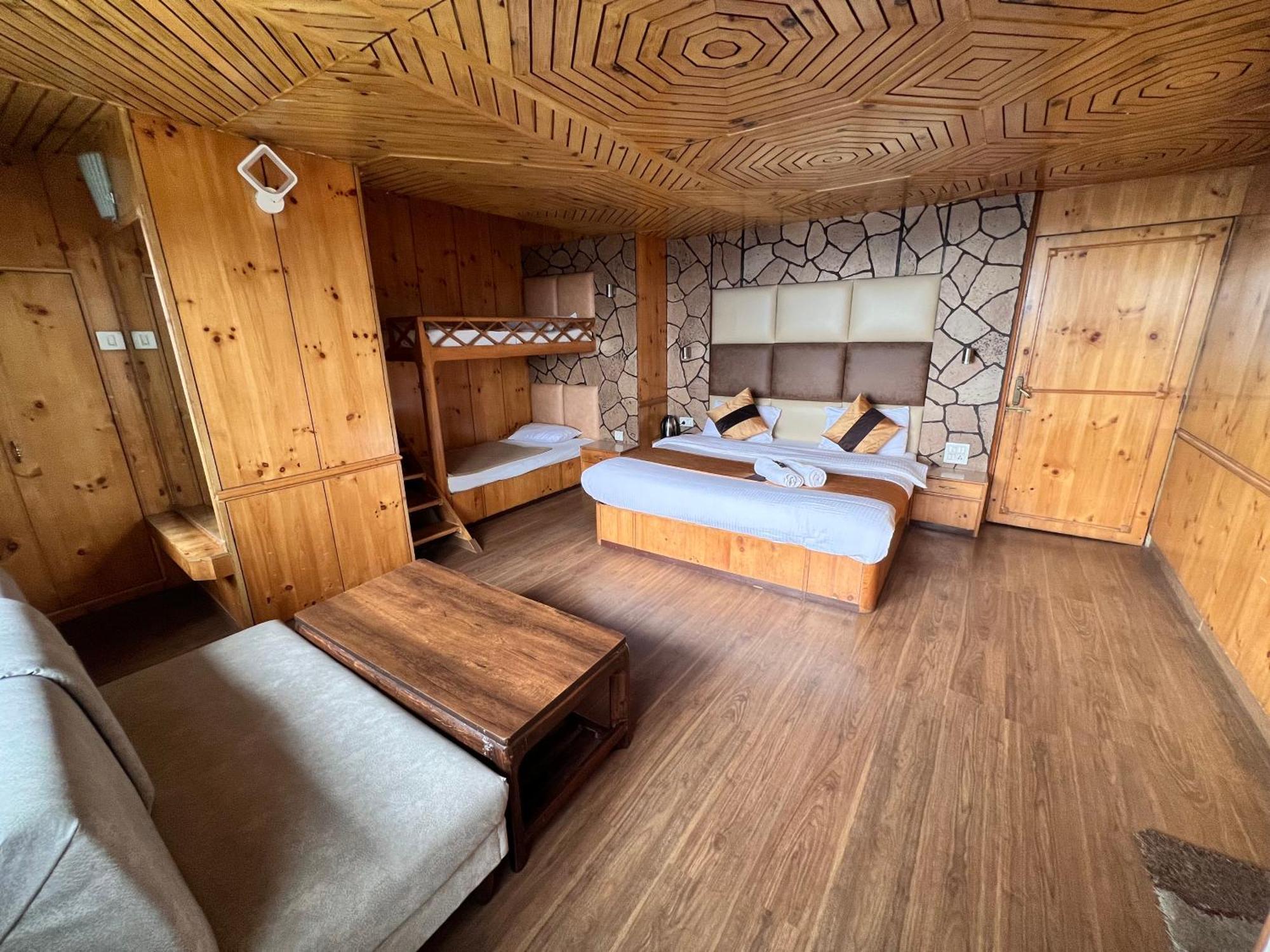 Hotel Victory Since 1979 Shimla Ngoại thất bức ảnh