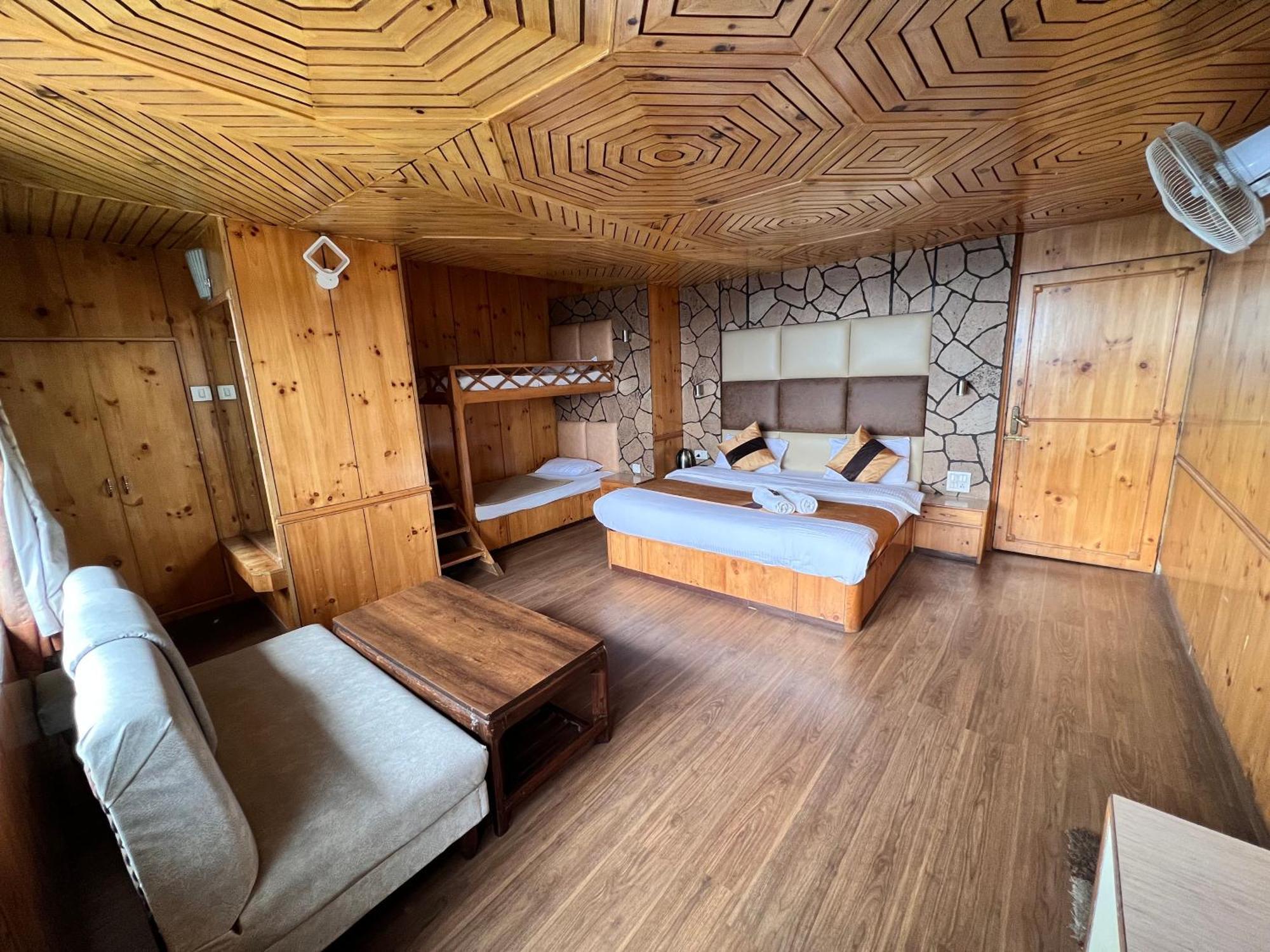 Hotel Victory Since 1979 Shimla Ngoại thất bức ảnh